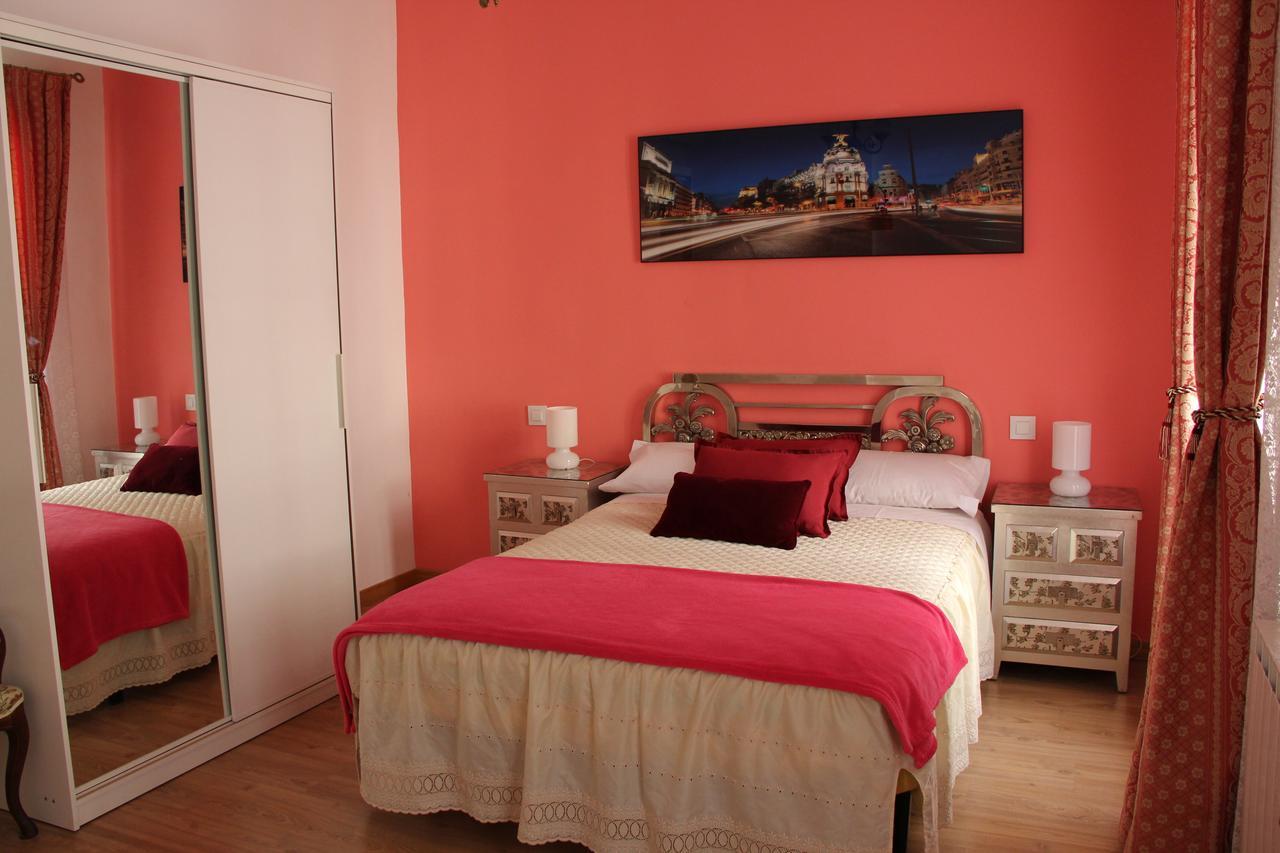 Casa De Huespedes Galaica Hotel Madri Quarto foto